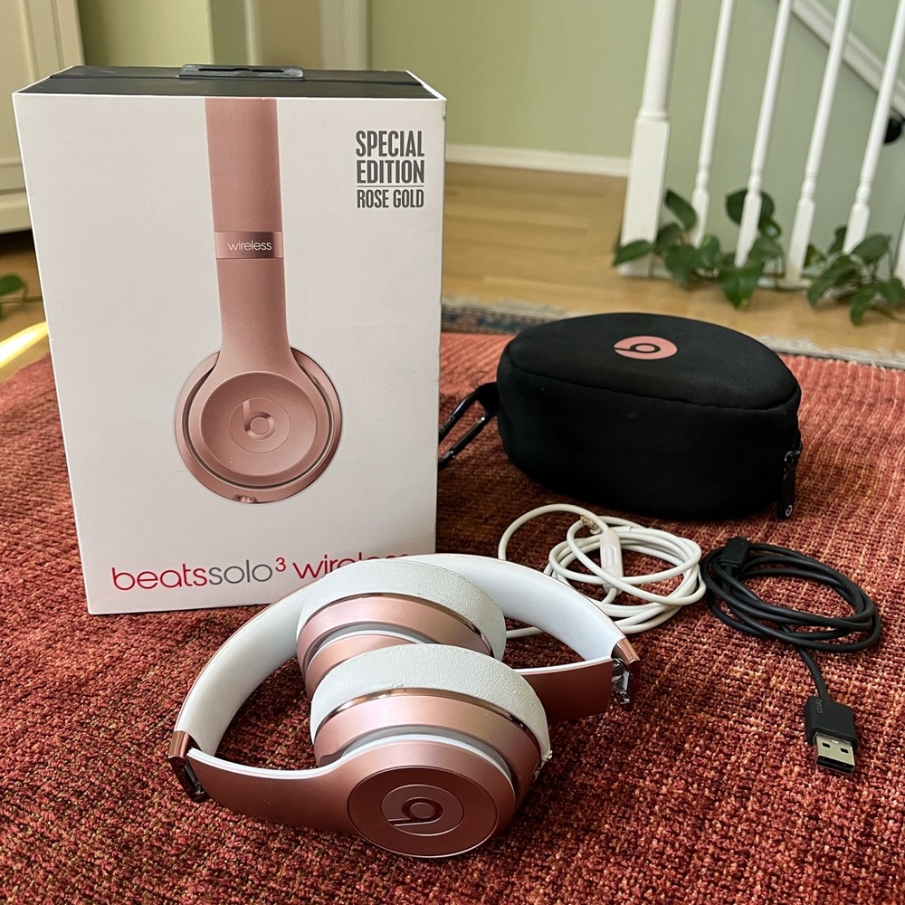 Beats Solo 3 Wireless Headphones